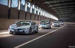 寶馬新能源車家族攜創新技術亮相泉州星德寶，引領綠色出行新篇章